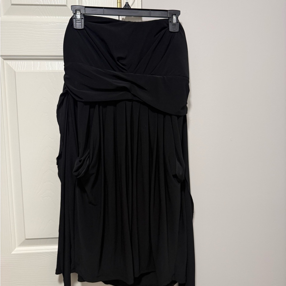 Stitch's Elegant Black Midi Dress
